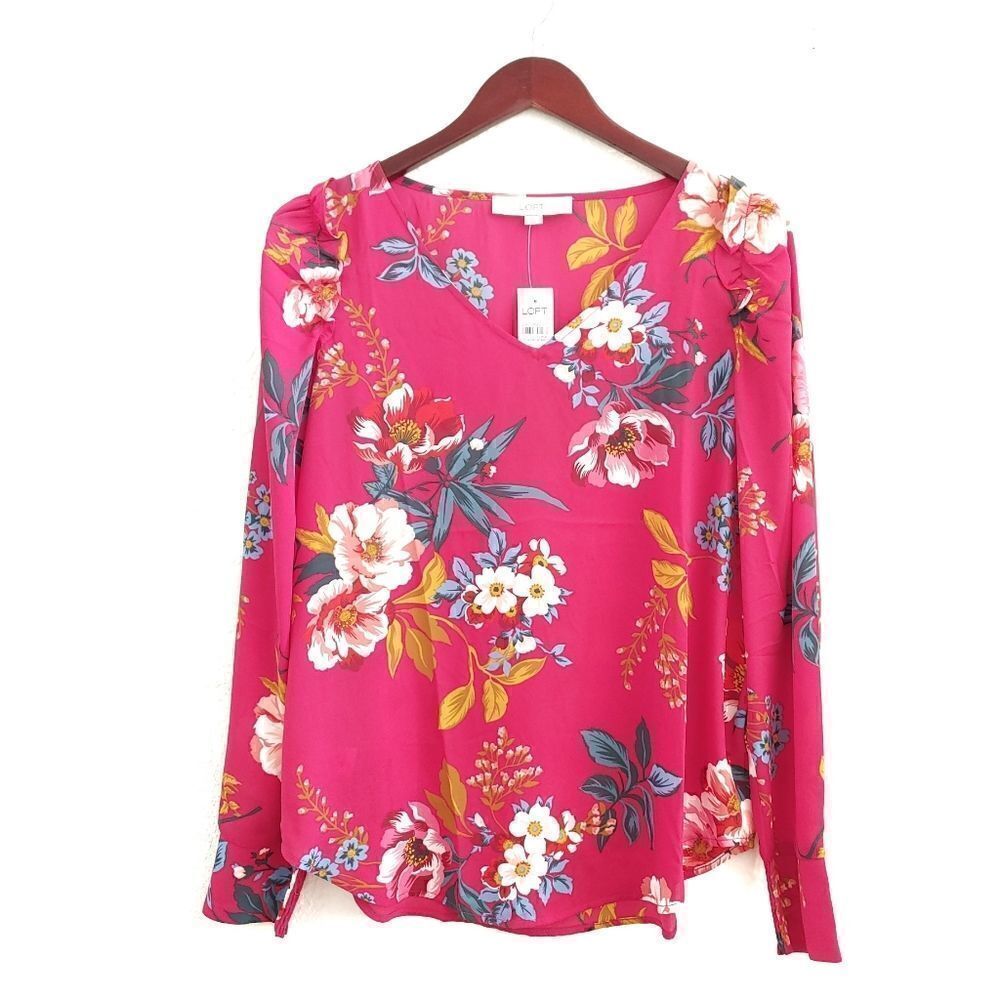 New Loft FLORAL RUFFLE  V-NECK Top Size Small Pink White Yellow